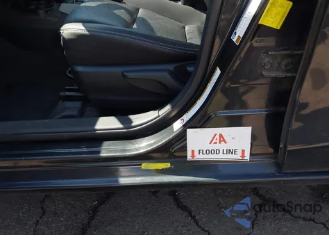 2014 Toyota Prius C Four from USA, damaged, VIN JTDKDTB36E1067287